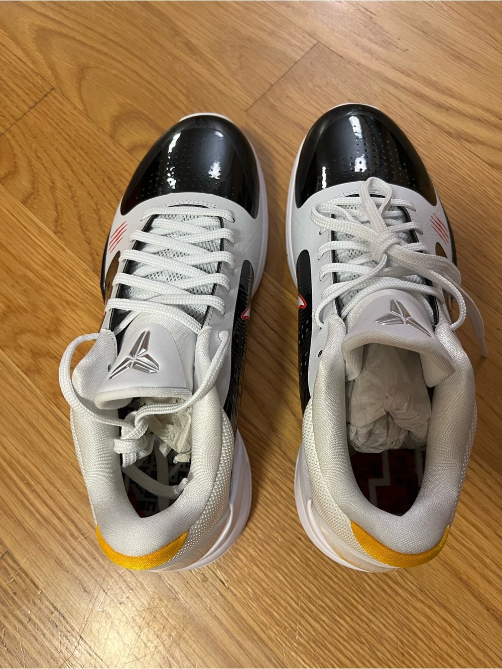 Nike Zoom Kobe 5 Protro Alternative Bruce Lee basketball shoes men’s size 8